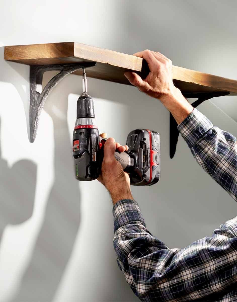 Shelf fitting